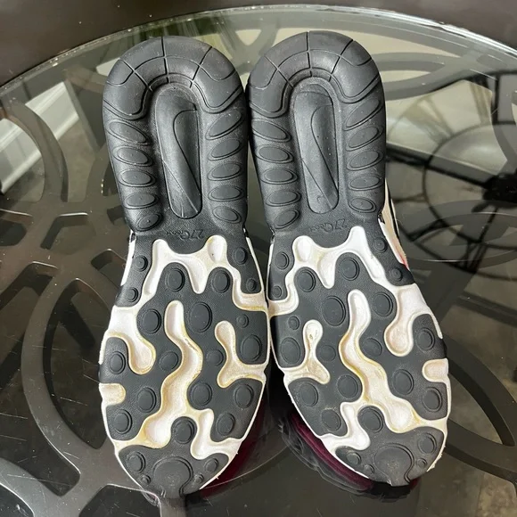 Nike Air Max 270 React Hyper Pink 2020
Women's Size 9 - Picture 5 of 5